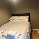 Hotel The Shire